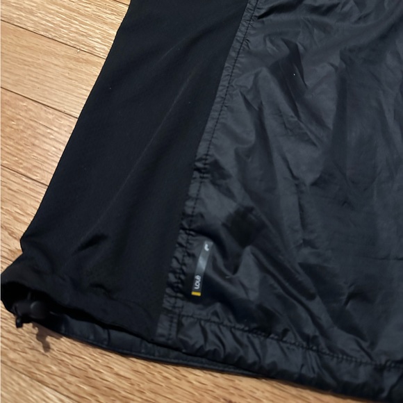 Lole Light Black Vest (M) - Picture 5 of 5